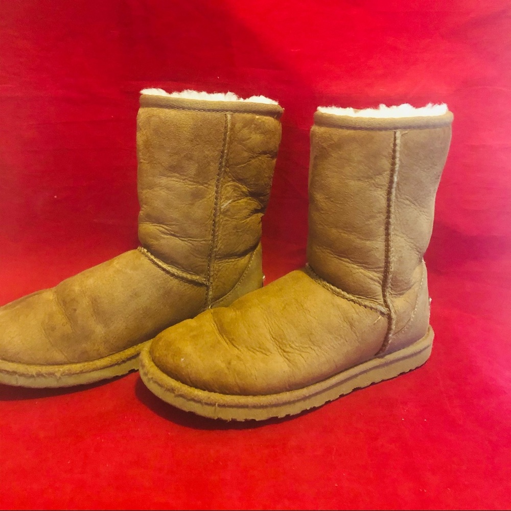 Ugg’s boots Sz 5